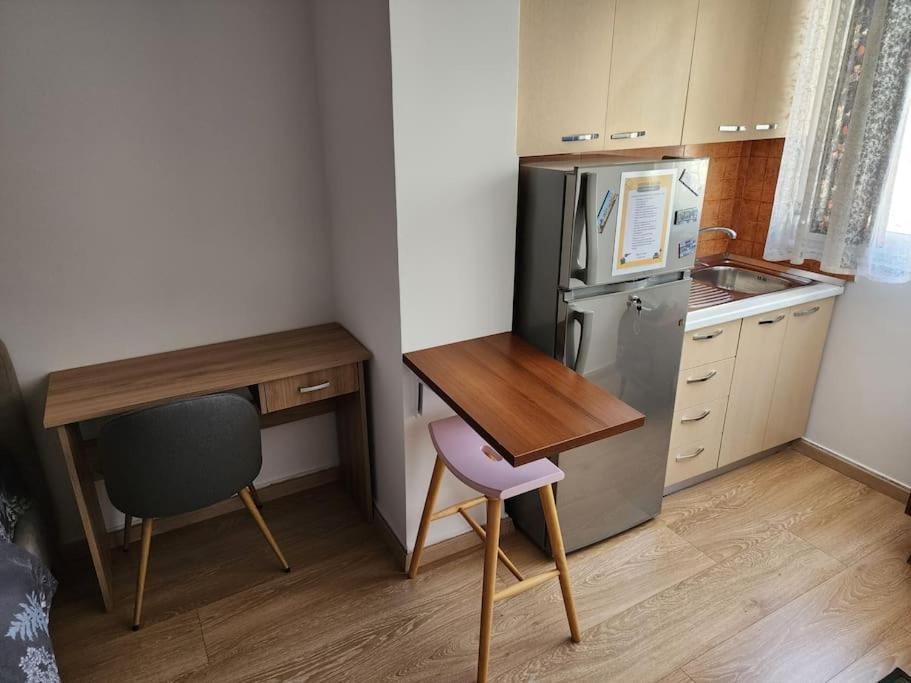 Andi'S Place-Comfy Studio-City Center Tirana Eksteriør billede